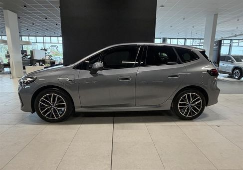 BMW 225 Active Tourer, 2023