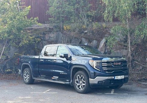 GMC Sierra, 2023 3