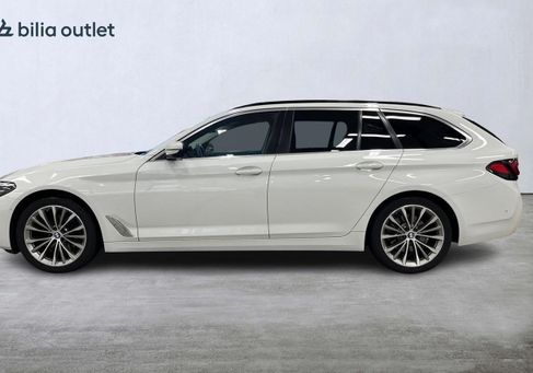BMW 520, 2021 3