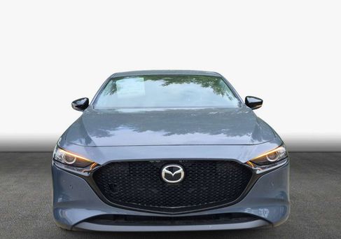 Mazda 3, 2025