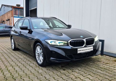 BMW 320, 2022