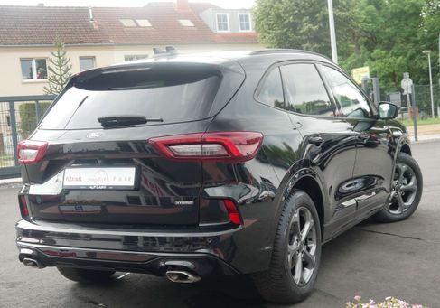 Ford Kuga, 2025