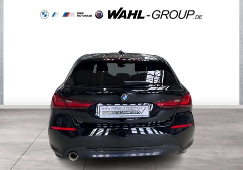BMW 116, 2023