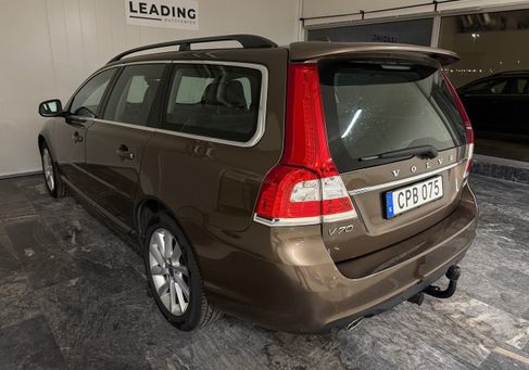 Volvo V70, 2016