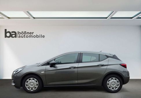 Opel Astra, 2021