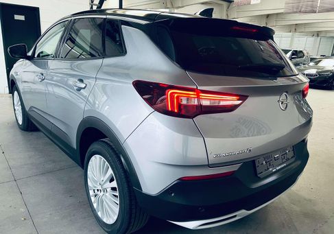Opel Grandland X, 2018 3