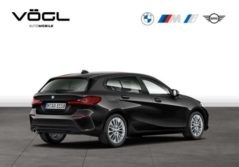 BMW 118, 2023