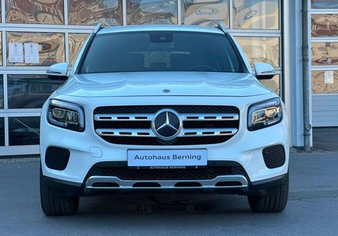Mercedes-Benz GLB 200, 2023