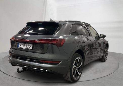 Audi e-tron, 2022 3