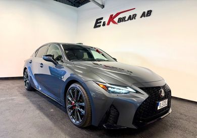 Lexus IS, 2023