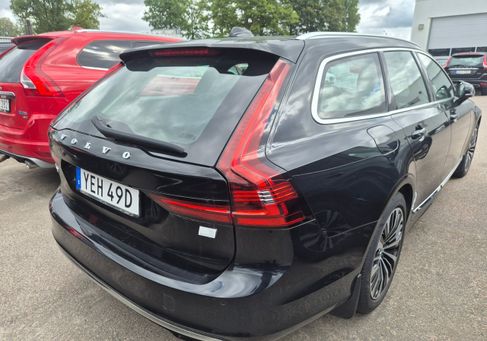 Volvo V90, 2023