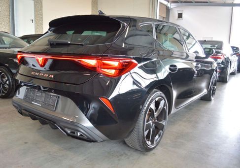 Cupra Leon, 2025