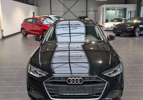 Audi A4, 2022