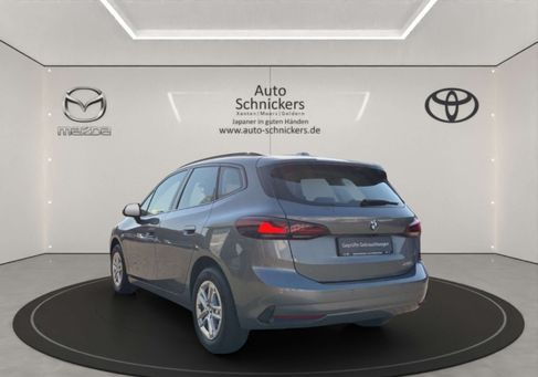 BMW 216, 2025