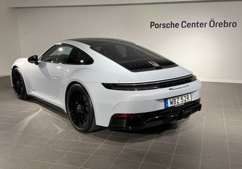 Porsche, 2025