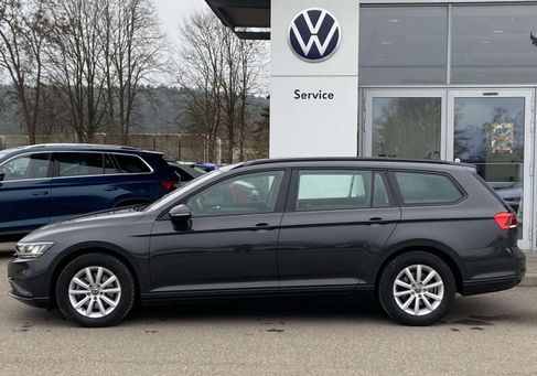 Volkswagen Passat Variant, 2023