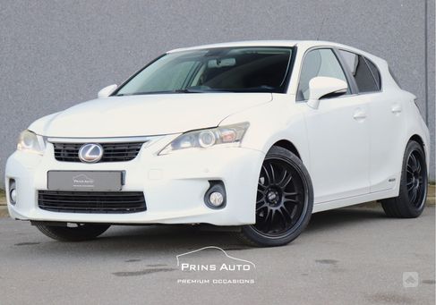 Lexus CT 200h, 2013