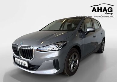 BMW 220, 2025