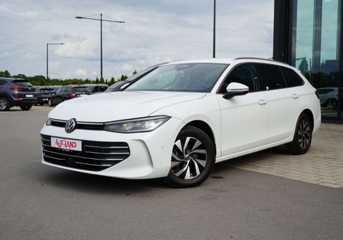 Volkswagen Passat Variant, 2024 2