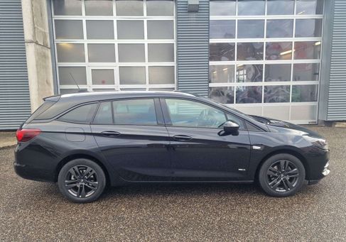 Opel Astra, 2021