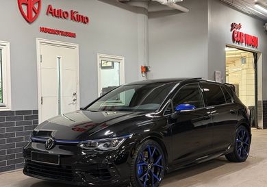 Volkswagen Golf, 2024