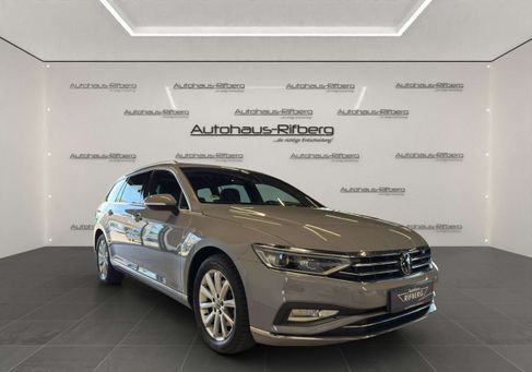 Volkswagen Passat Variant, 2024