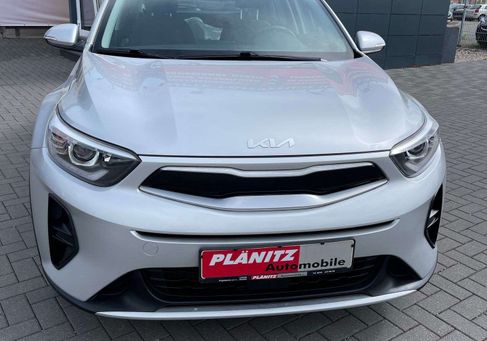Kia Stonic, 2022