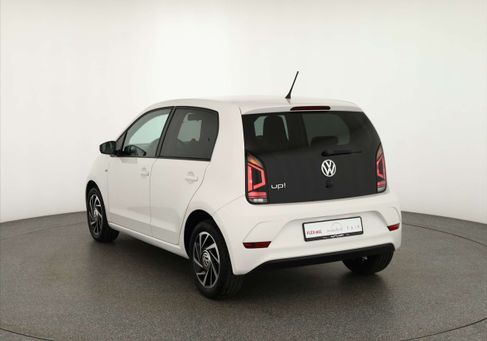 Volkswagen up!, 2019