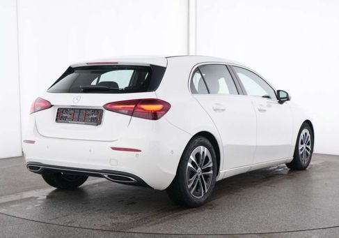 Mercedes-Benz A 180, 2025