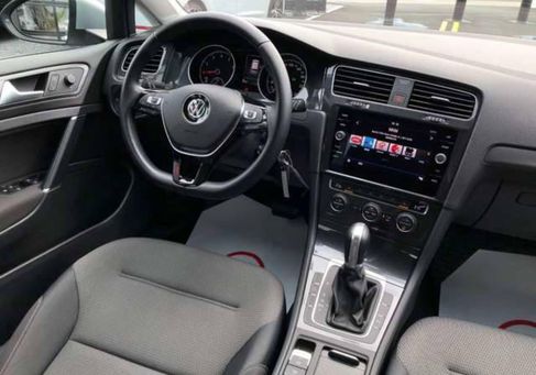 Volkswagen Golf, 2019
