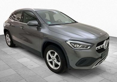 Mercedes-Benz GLA 180, 2023