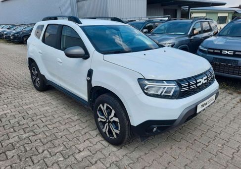 Dacia Duster, 2023 3