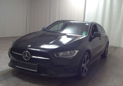 Mercedes-Benz CLA 220, 2020