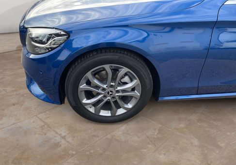 Mercedes-Benz C 180, 2021