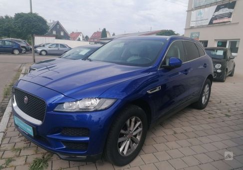 Jaguar F-Pace, 2017