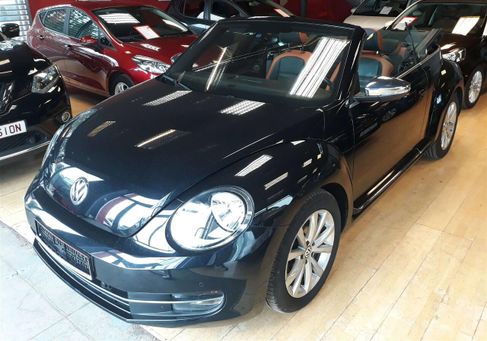 Volkswagen New Beetle, 2015