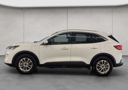Ford Kuga, 2022