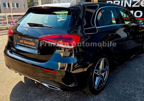 Mercedes-Benz A 220, 2022 3