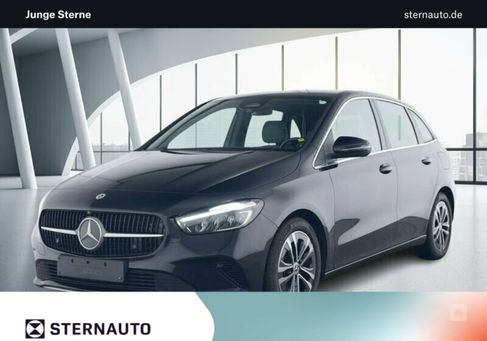 Mercedes-Benz B 200, 2023