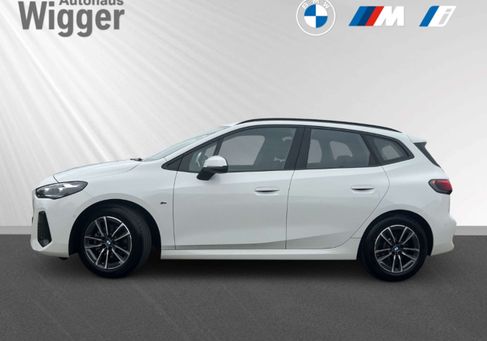 BMW 218, 2024