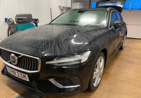 Volvo V60, 2023