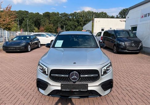 Mercedes-Benz GLB 180, 2021
