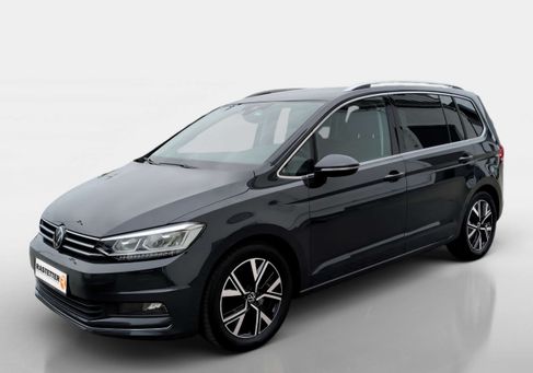 Volkswagen Touran, 2023 2
