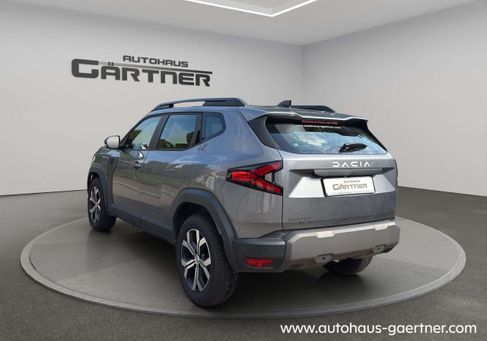 Dacia Duster, 2024 3