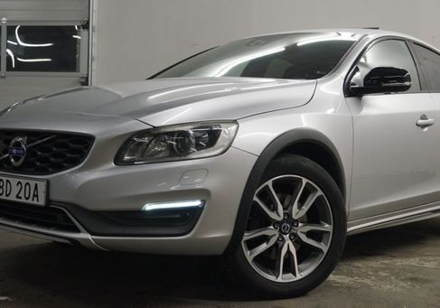 Volvo S60 Cross Country, 2016