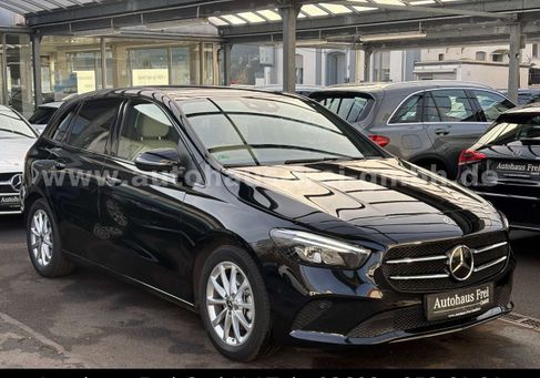 Mercedes-Benz B 200, 2021