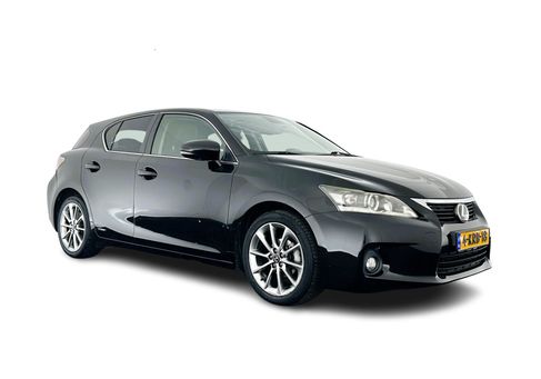 Lexus CT 200h, 2013