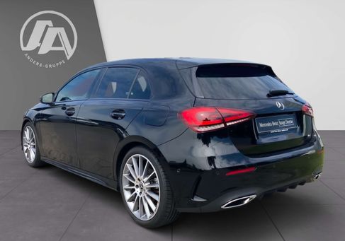 Mercedes-Benz A 200, 2022