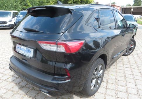 Ford Kuga, 2022