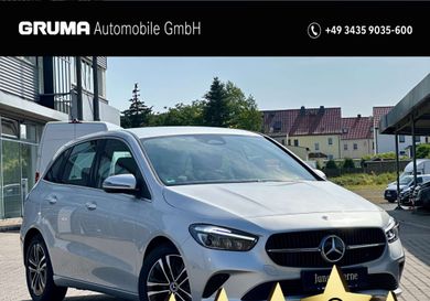 Mercedes-Benz B 180, 2023
